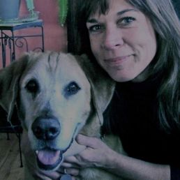 Stacy Mendenhall and therapy dog